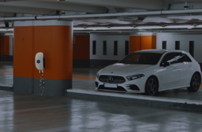Auto ac charger public parking